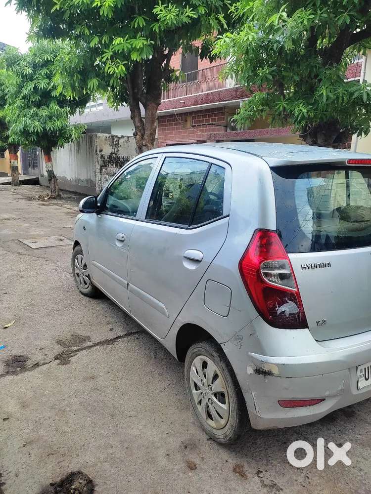 Hyundai I10 Sportz Petrol 2011