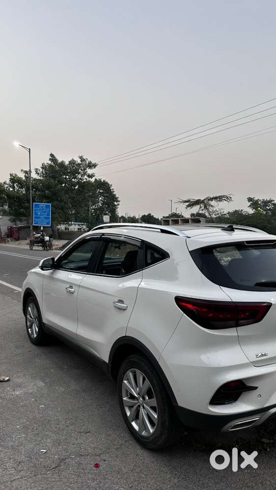 Mg Astor Petrol 2025