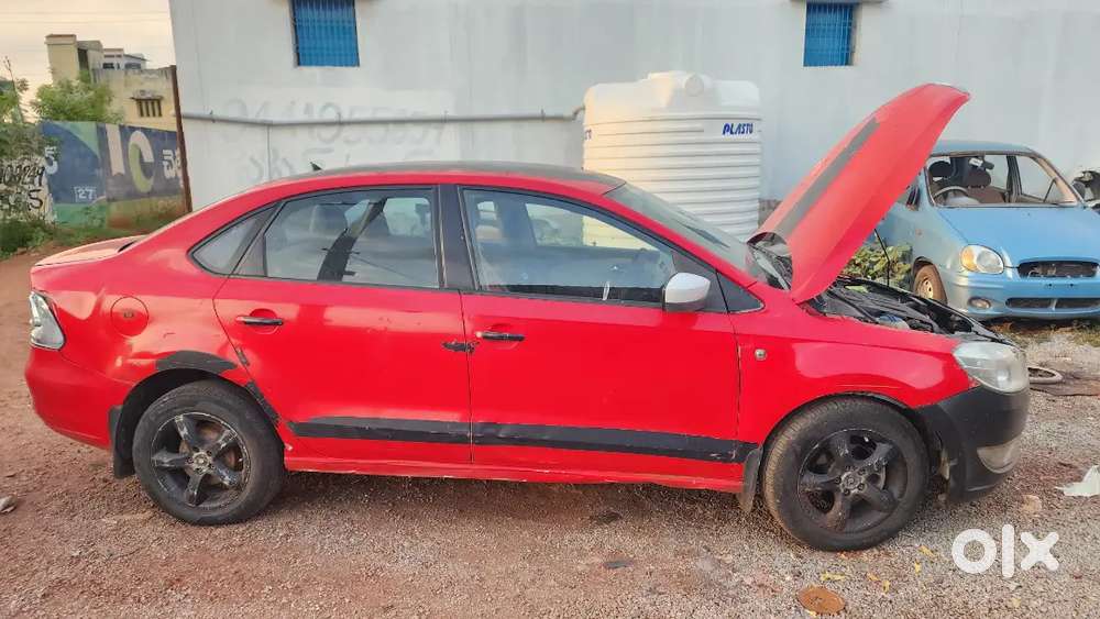 Skoda Rapid  2014.  Registration  Modal 2011