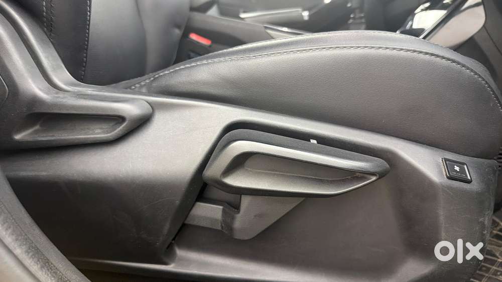 Tata Nexon Fearless Plus (ps) 1.2 Icng 6mt Red Dark Edition, 2024, C..