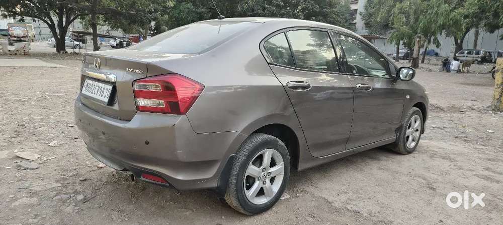 Automatic 2013 Super Class Condition Full Insurance 1 Party