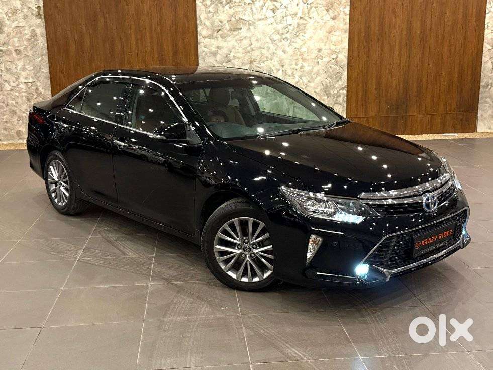 Toyota Camry Hybrid, 2018, Petrol