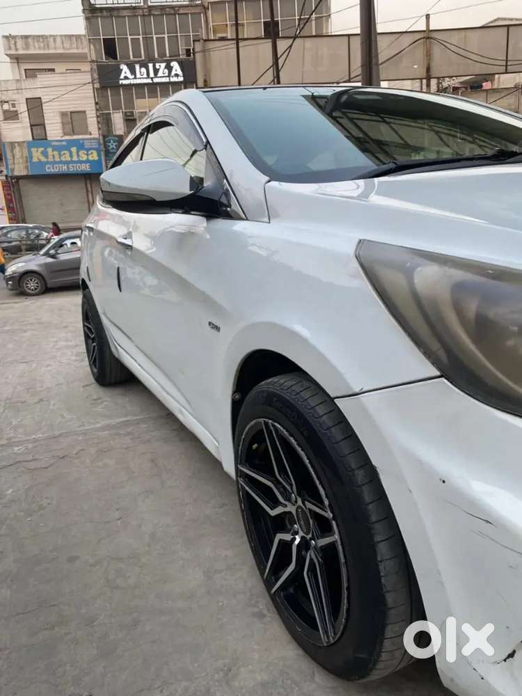 Hyundai Fluidic Verna 2011 Diesel 85000 Km Driven