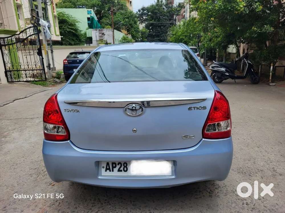 Only 60,000 Kms Toyota Etios Diesel 2013