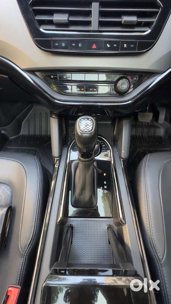Tata Harrier 2022 Diesel Automatic 64900 Km Driven