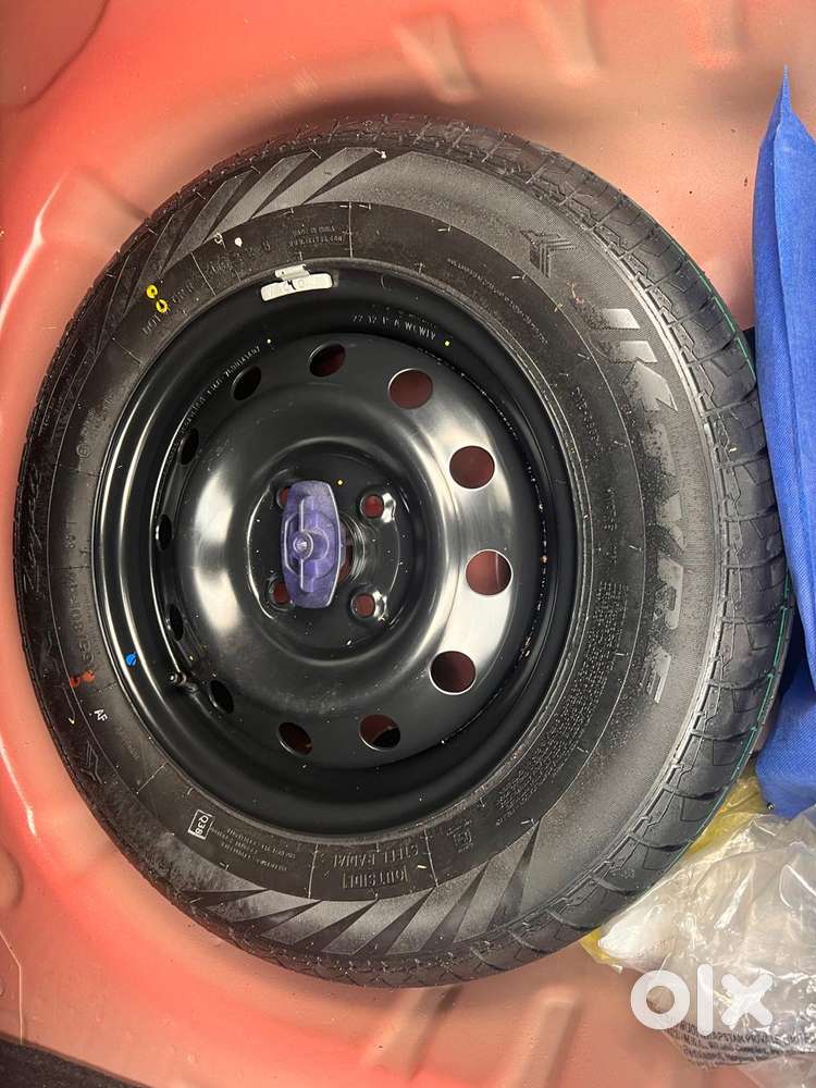 Maruti Suzuki Dzire 1.2 Vxi, 2023, Petrol