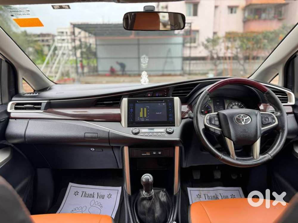 Toyota Innova Crysta 2.4 V, 2016, Diesel