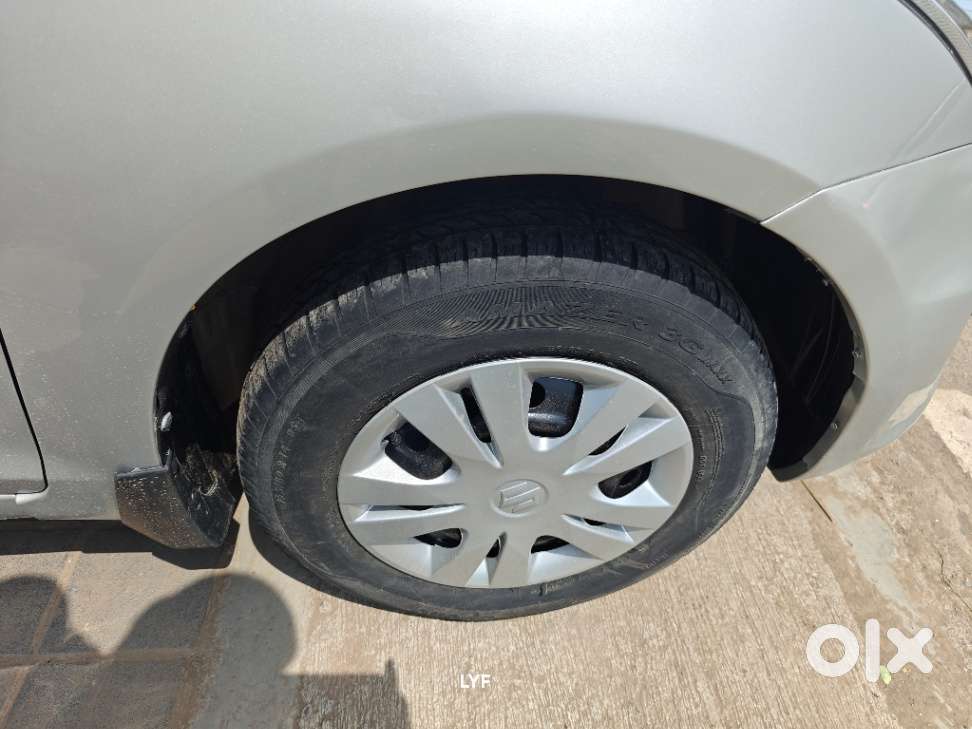 Maruti Suzuki Swift 1.2 Vxi (o), 2016, Cng & Hybrids