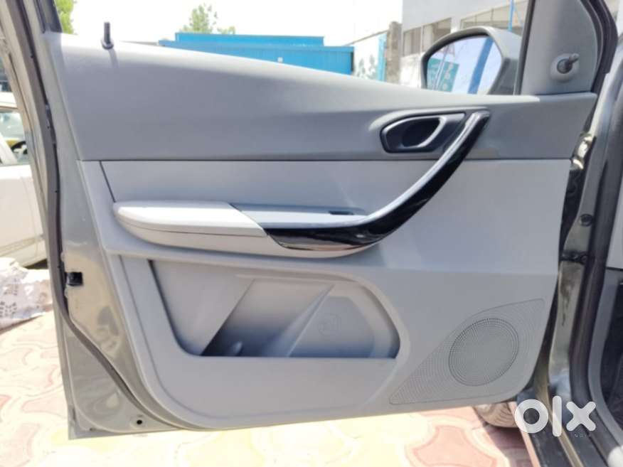 Tata Tigor Xe, 2021, Petrol