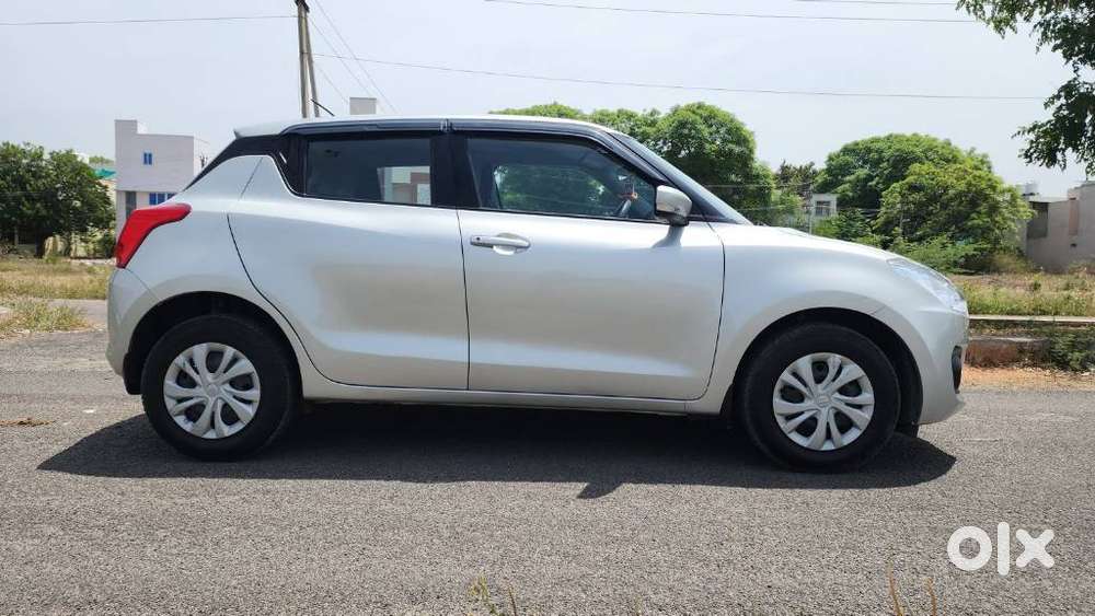 Maruti Suzuki Swift Vxi Abs Bsiv, 2020, Petrol