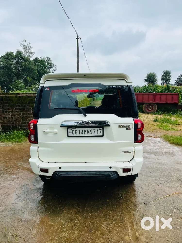 Mahindra Scorpio Classic 2021 Diesel Manual