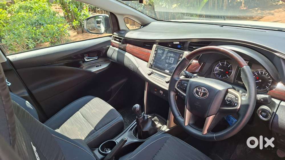 Toyota Innova Crysta 2.4 V 7 Str, 2024, Diesel