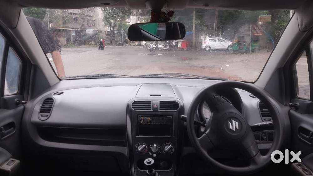 Maruti Suzuki Ritz, 2010, Petrol