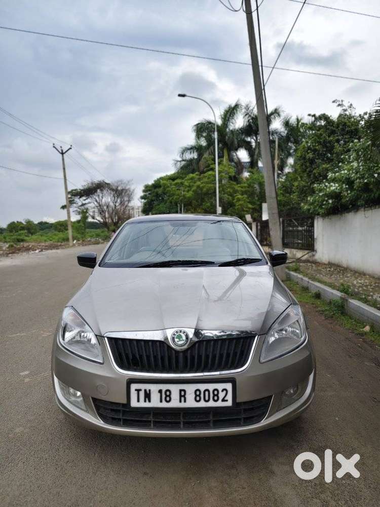 Skoda Rapid Elegance 1.6 Tdi Cr Manual, 2013, Diesel