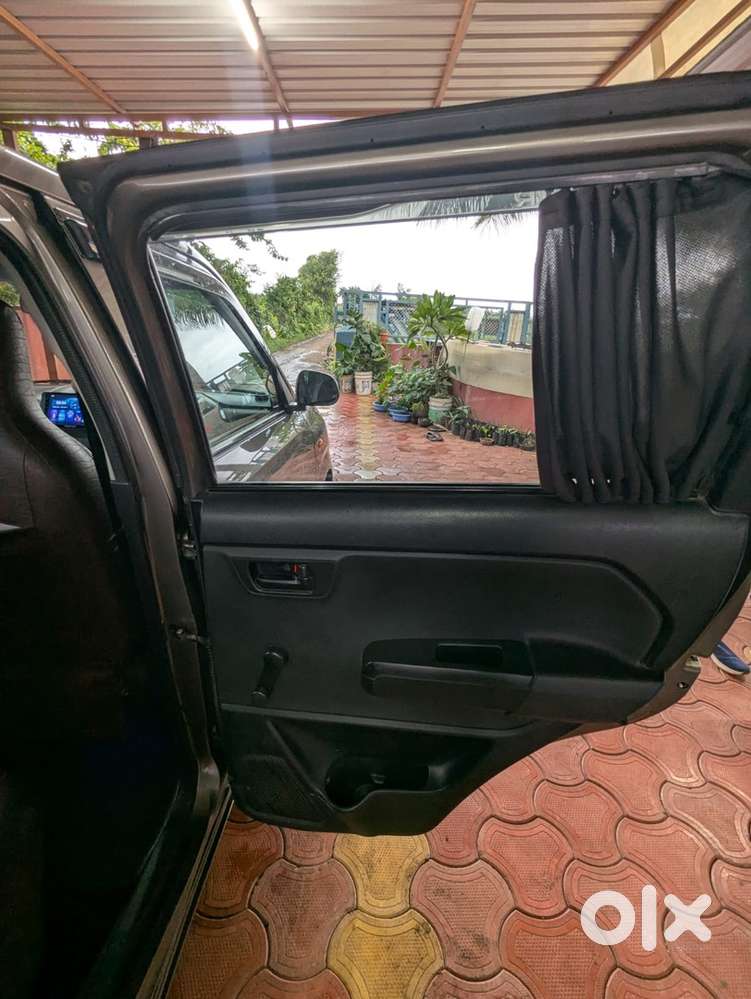 Maruti Suzuki Wagonar Zxi Cng+petrol