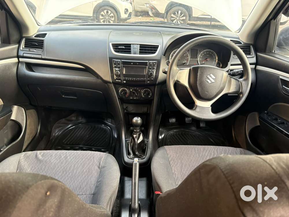 Maruti Suzuki Swift Vxi + Manual, 2016, Petrol