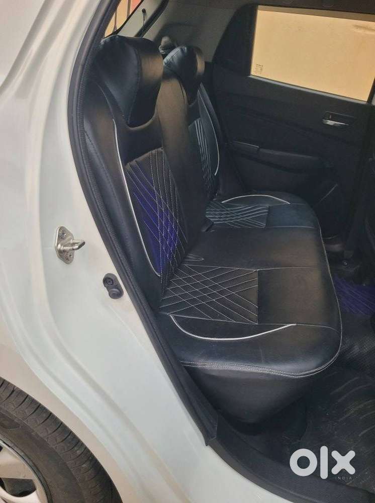 Maruti Suzuki Swift Vxi + Manual, 2021, Petrol