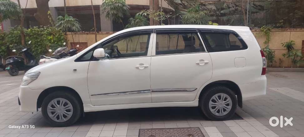 Toyota Innova 2.5 G (diesel) 7 Seater Bs Iv, 2012, Diesel
