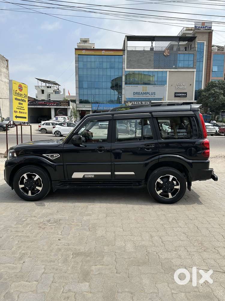 Mahindra Scorpio Classic 2.2 S 11 Mt 7 Cc, 2022, Diesel