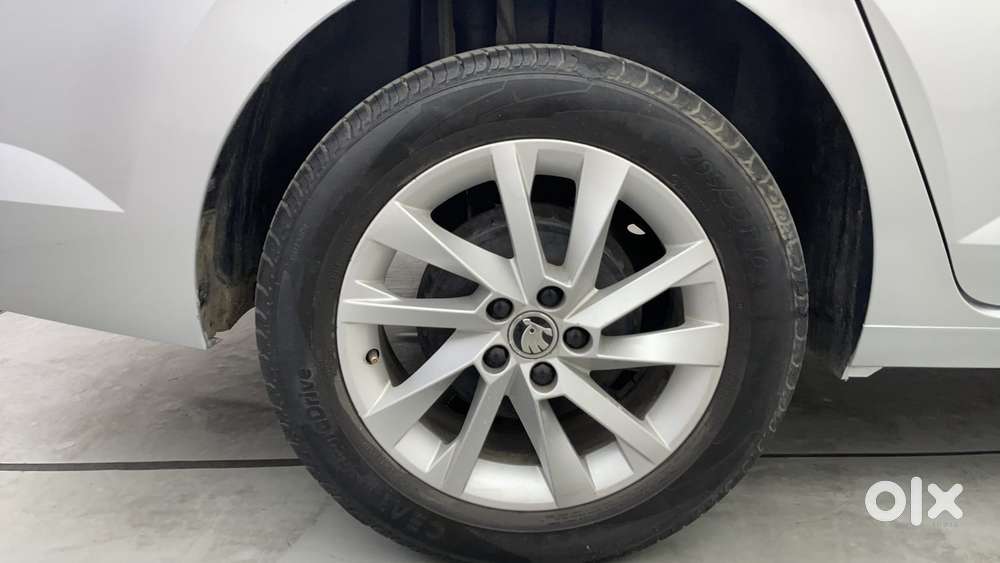 Skoda Slavia Ambition 1.0l Tsi Mt, 2022, Petrol