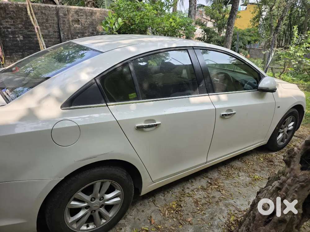 Chevrolet Cruze 2014 Diesel Well Maintained.