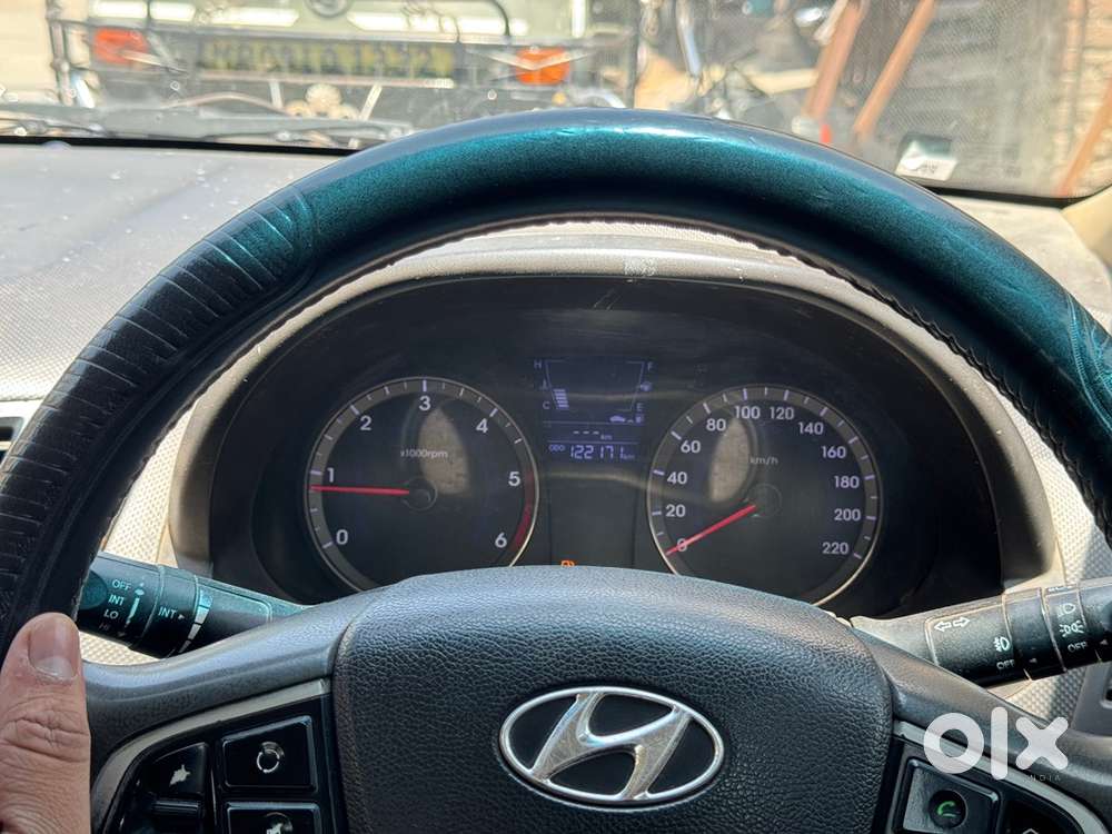 Hyundai Fluidic Verna Diesel Manual 2013