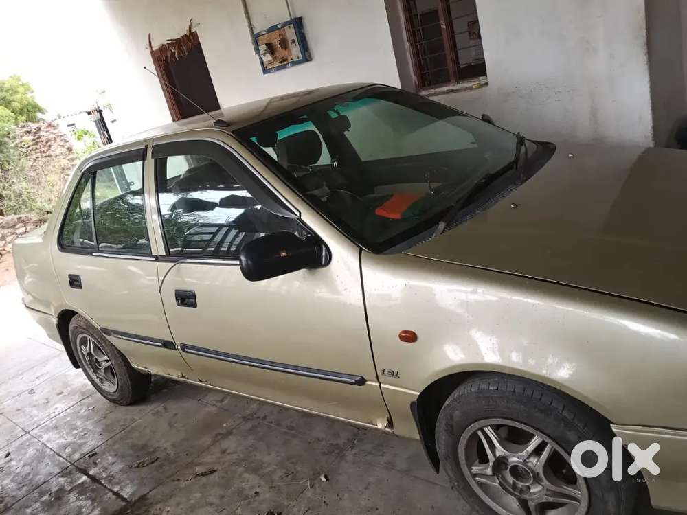 Maruti Suzuki Esteem 1999 Lpg Petrol