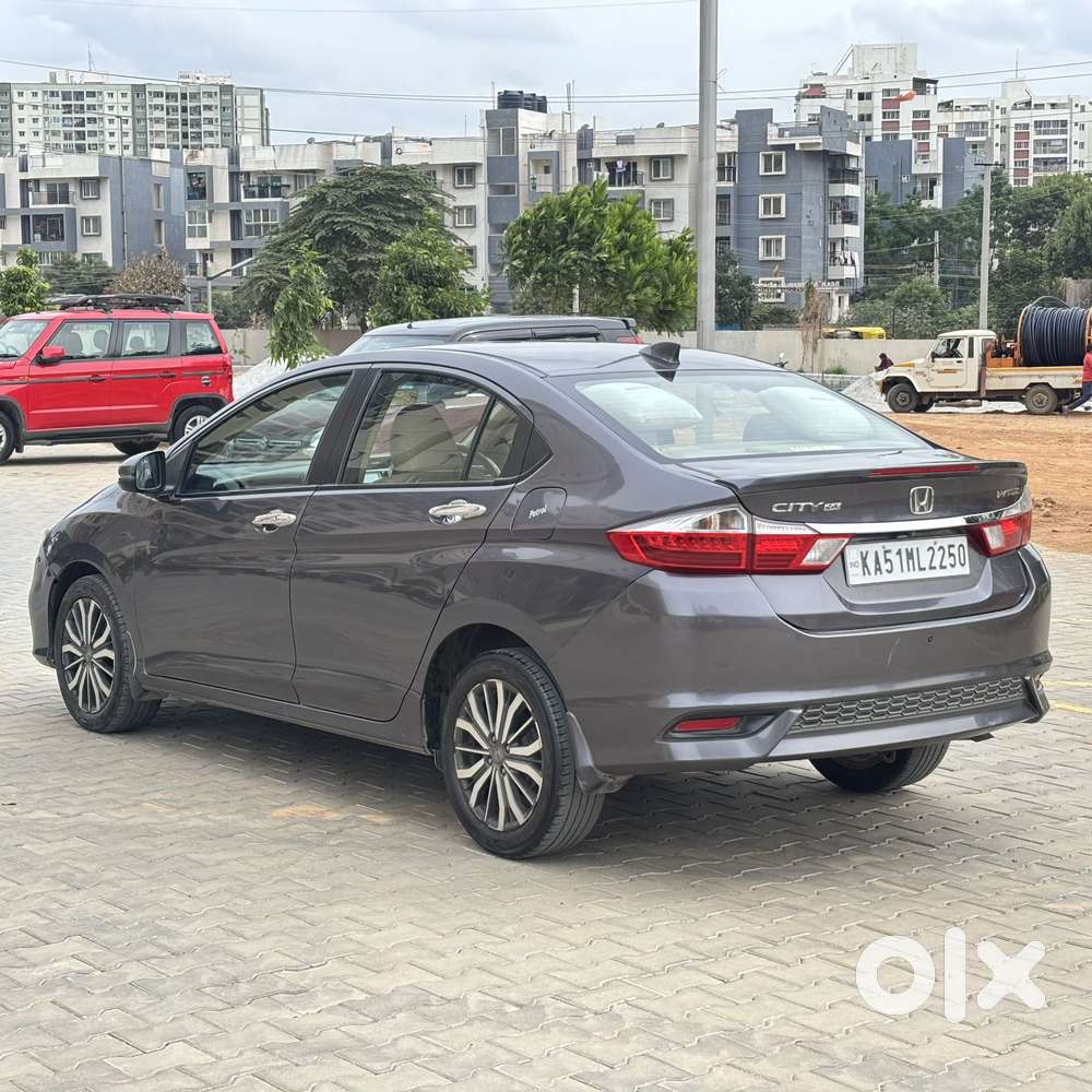 Honda City I-vtec Zx, 2017, Petrol