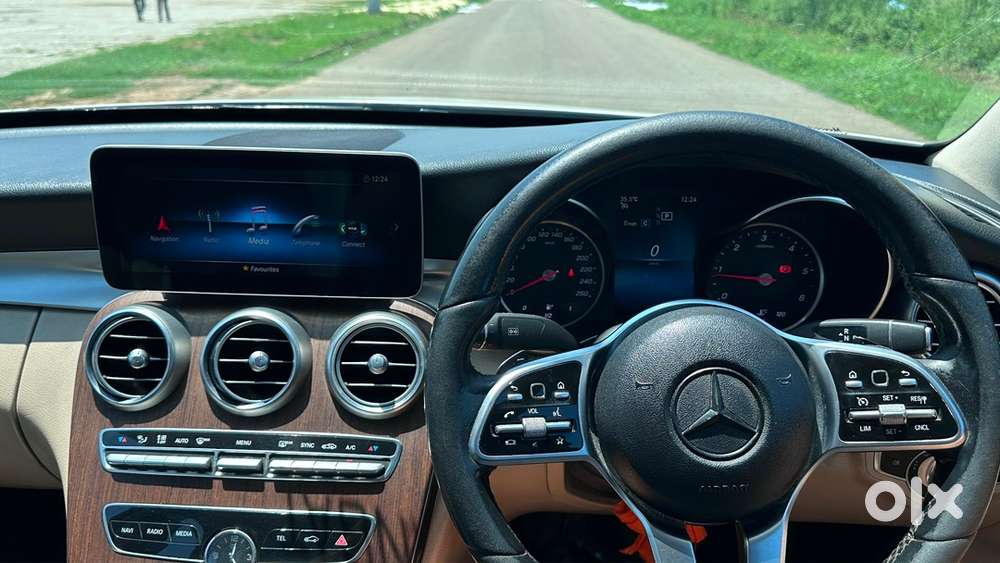 Mercedes-benz C-class 2019