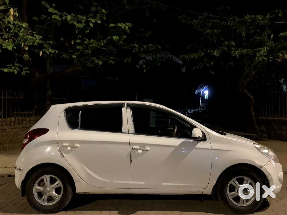 Hyundai I20 Sportz 2012