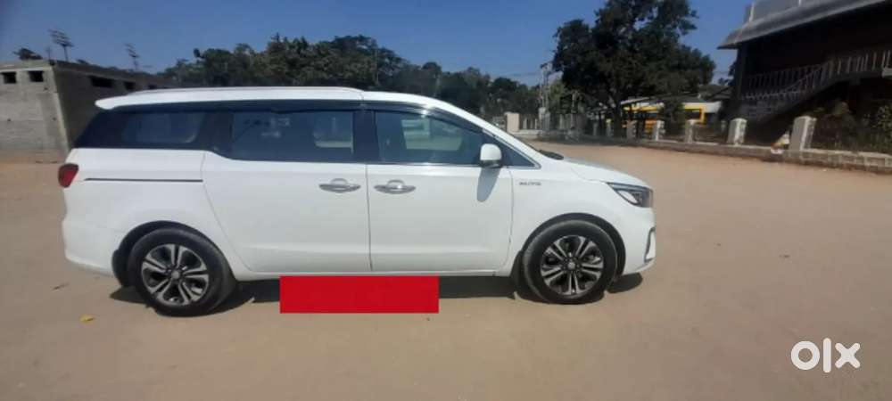 Kia Carnival Prestige, 2021, Diesel