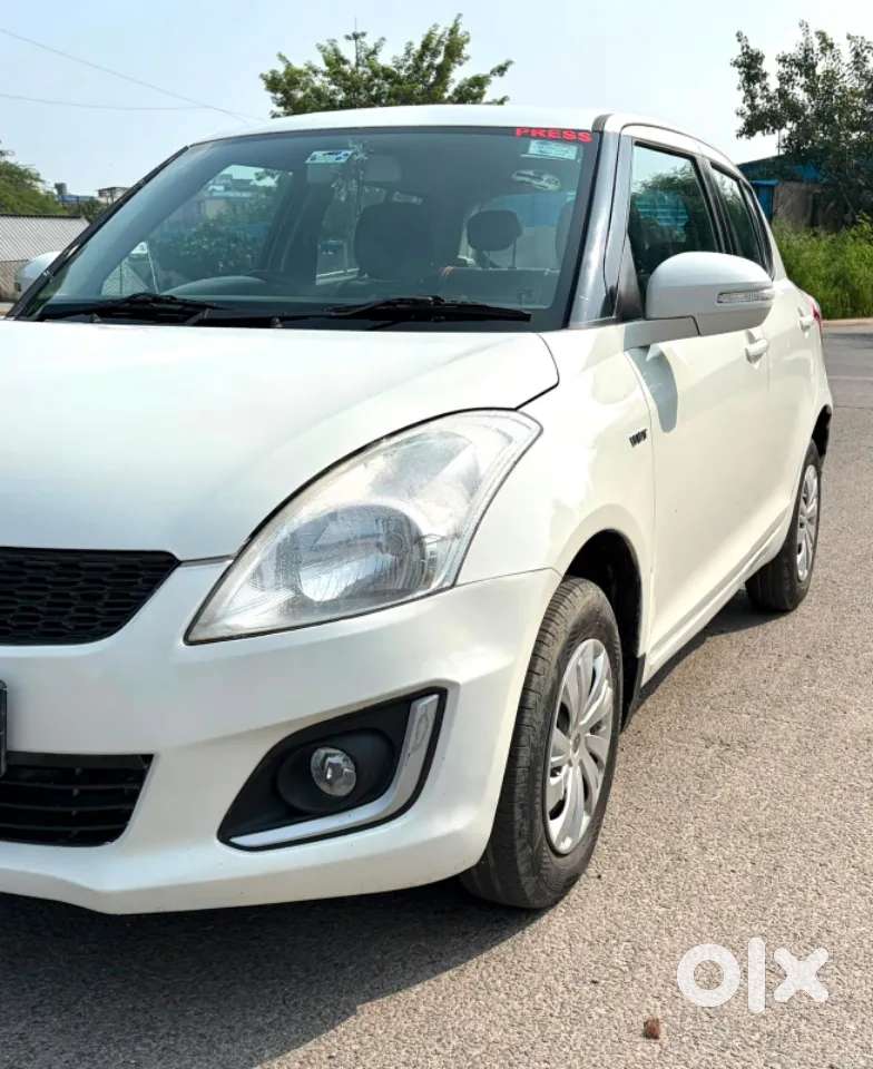 Maruti Suzuki Swift Vxi, 2016, Petrol