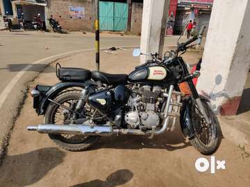 Royal Enfield Classic 350 Black Motorcycles 1758943682