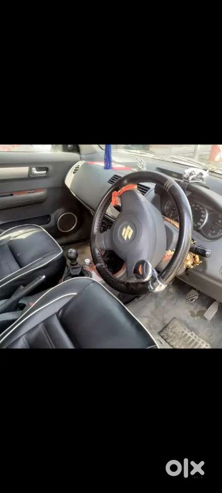 Maruti Suzuki Swift 2010 Diesel 250000 Km Driven