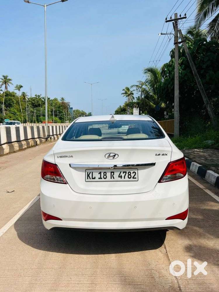 Hyundai Verna 1.6 Vtvt At Sx, 2016, Petrol