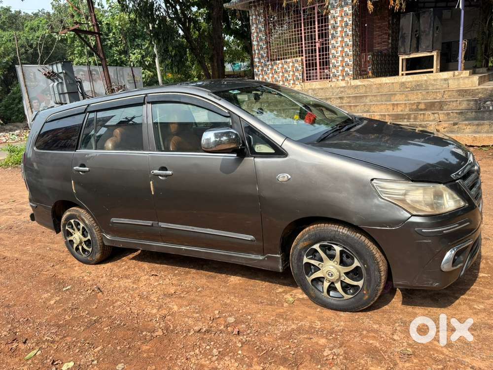 Toyota Innova 2012 Km Driven
