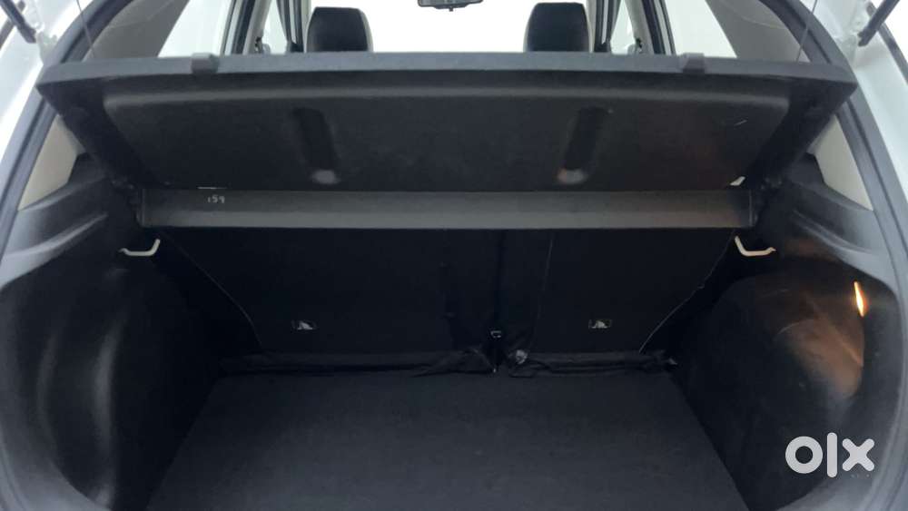 Hyundai Venue 1.0 Sx (o) Turbo Dct, 2023, Petrol