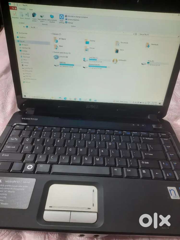 Dell vostro core 2 duo @7500/-