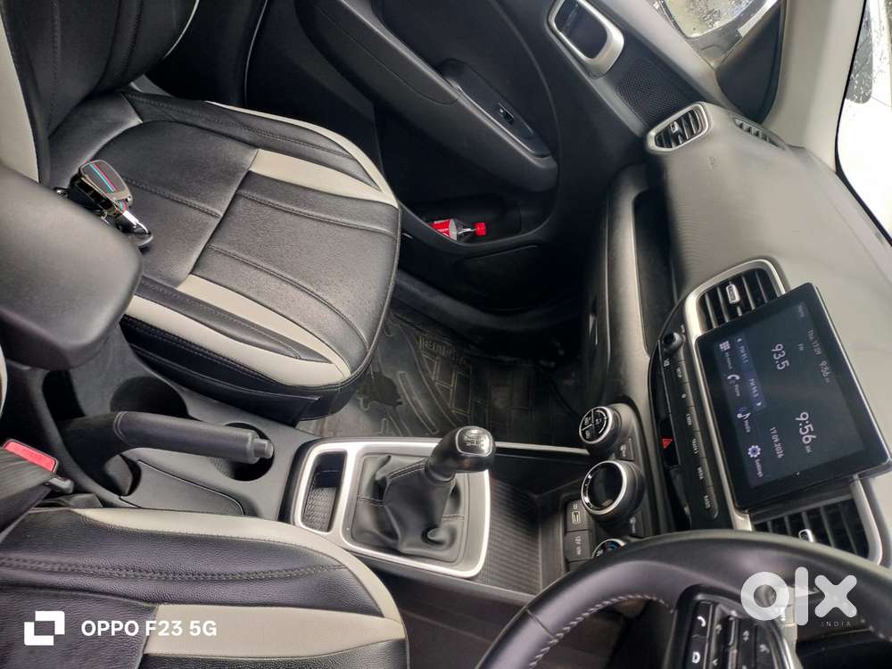 Hyundai Venue S Mt 1.2 Kappa, 2022, Petrol