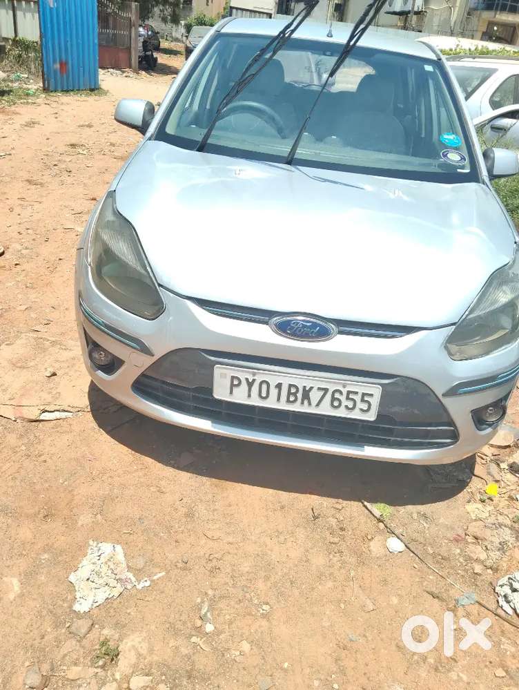 Ford Figo Aspire Titanium 2011 Diesel Second Owner