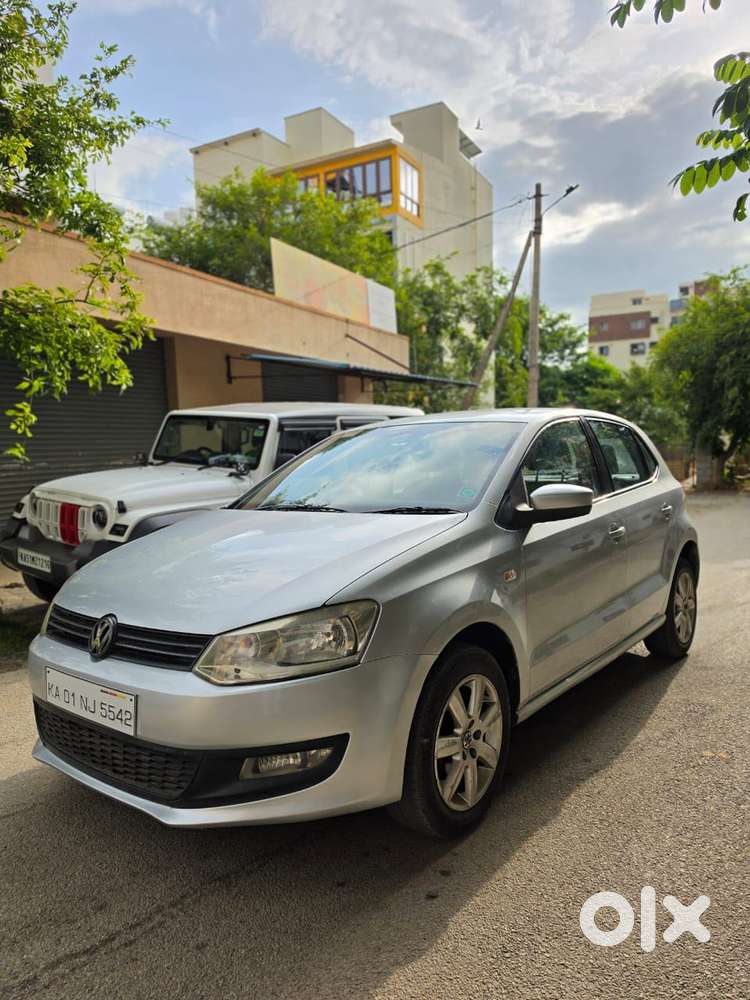 Volkswagen Polo Petrol Highline 1.2l, 2011, Petrol