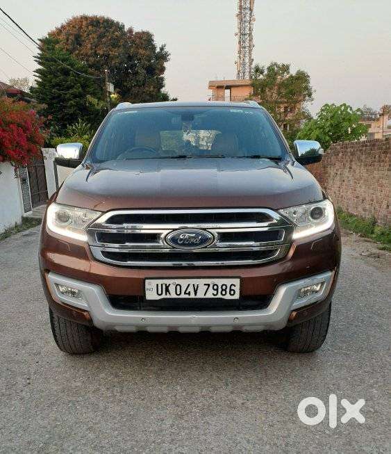 Ford Endeavour Titanium Plus 4x4, 2016, Diesel