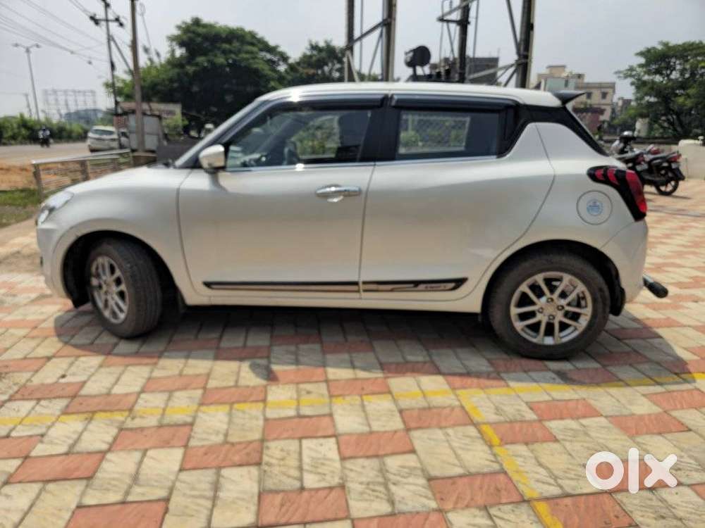 Maruti Suzuki Swift Zxi, 2023, Petrol