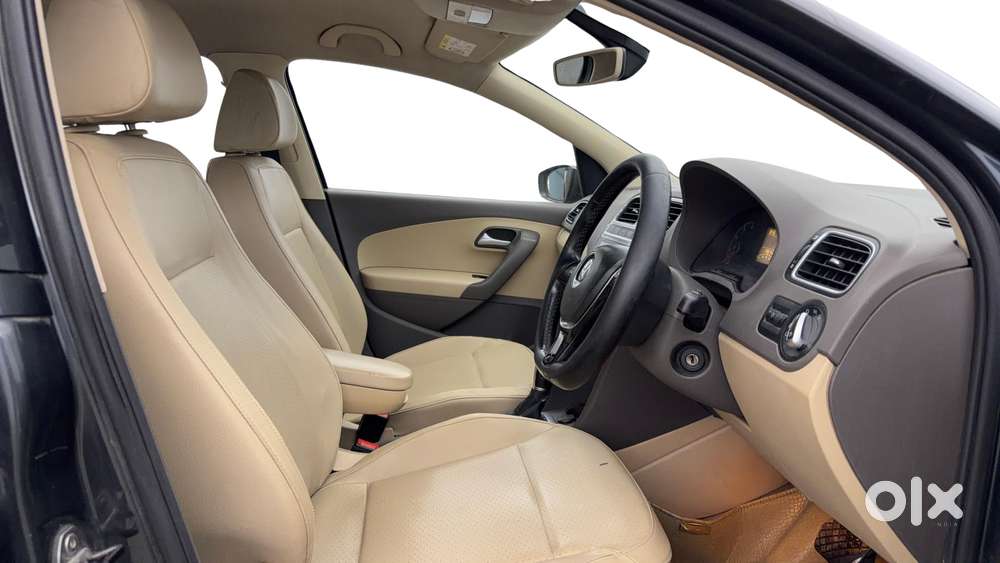 Volkswagen Vento 2010-2013 Petrol Highline At, 2017, Petrol