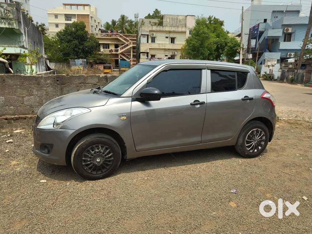 Maruti Suzuki Swift Lxi Optional-o, 2012, Petrol