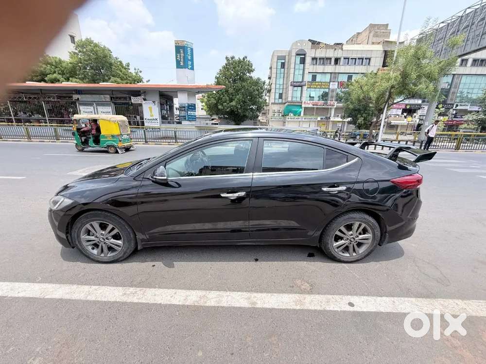 Hyundai New Elantra 2017