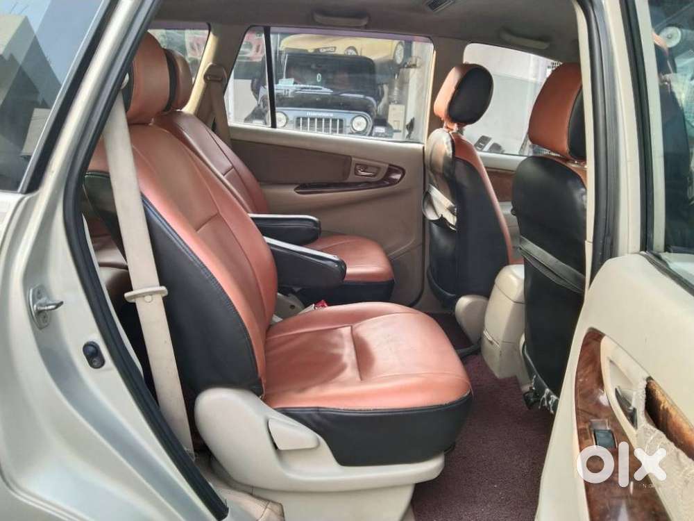 Toyota Innova 2.5 V 7 Str, 2014, Diesel