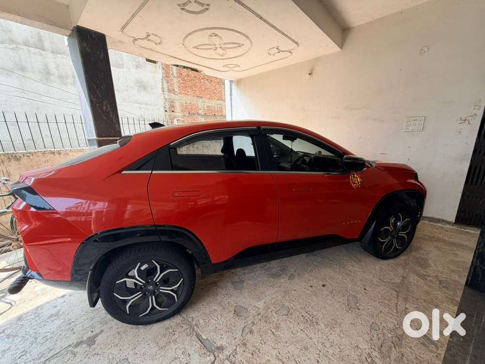 Tata Curve Second Top Model Fully New Condition Very Less Driven