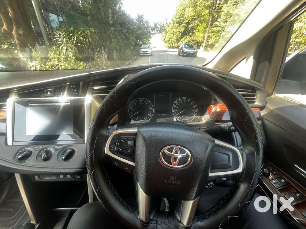 Toyota Innova Crysta 2019 Diesel 127300 Km Driven
