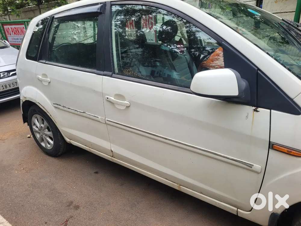 Ford Figo 2012 Diesel 115000 Km Driven Rc Book Missing